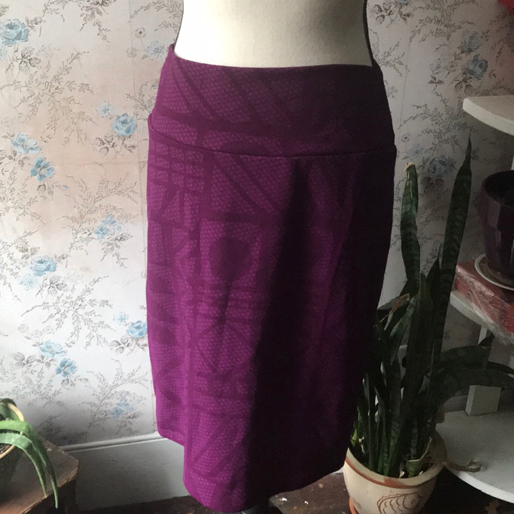 LuLaRoe Cassie size S